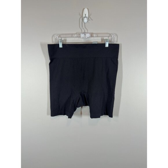 Torrid Seamless High Rise No Rub Short Panty Black Plus Size 2X NWT - Picture 1 of 4